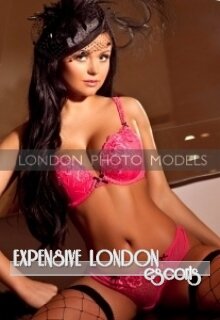 Paulina at London Photo Models 1